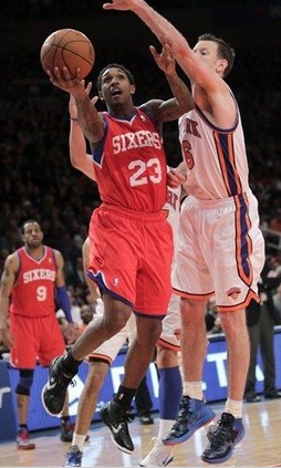 树立了自身 树立了自身