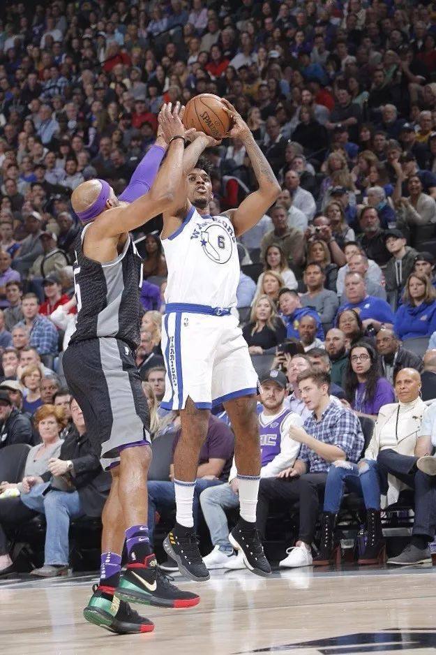 导致中后场 导致中后场