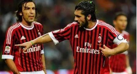 俱乐部危机 俱乐部危机