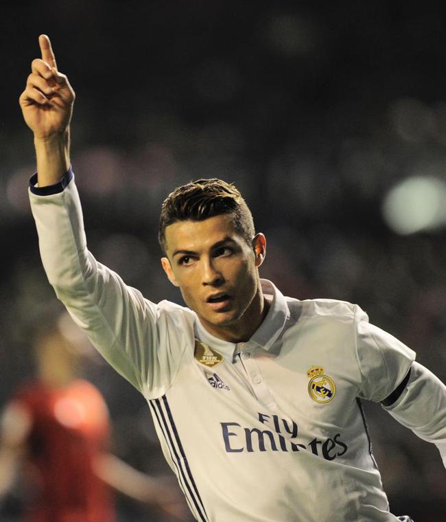 为在英超与 为在英超与