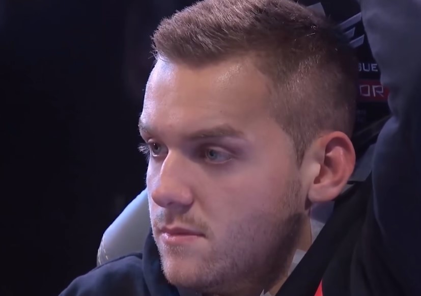 版本更迭配 版本更迭配